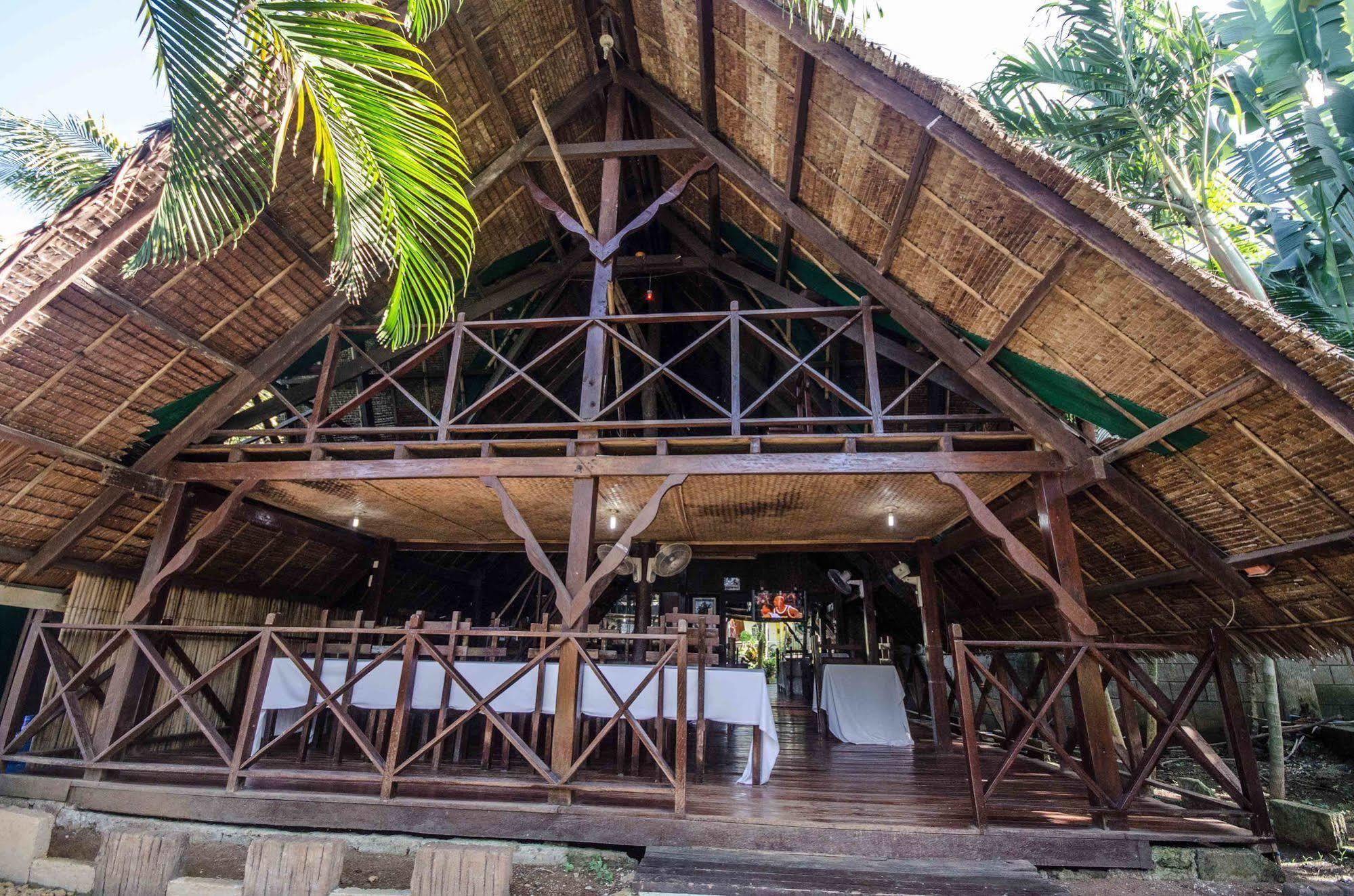 Reddoorz Premium @ Abueg Road Extension Puerto Princesa Buitenkant foto